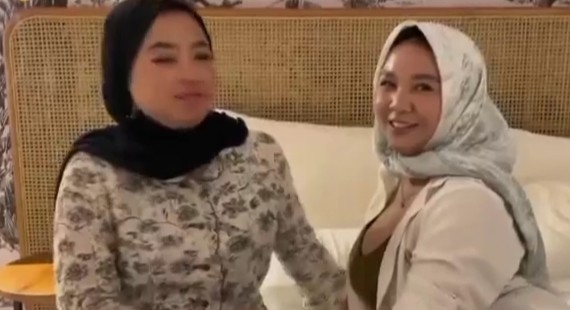 Threesome Sama Tante Tante Hijaber